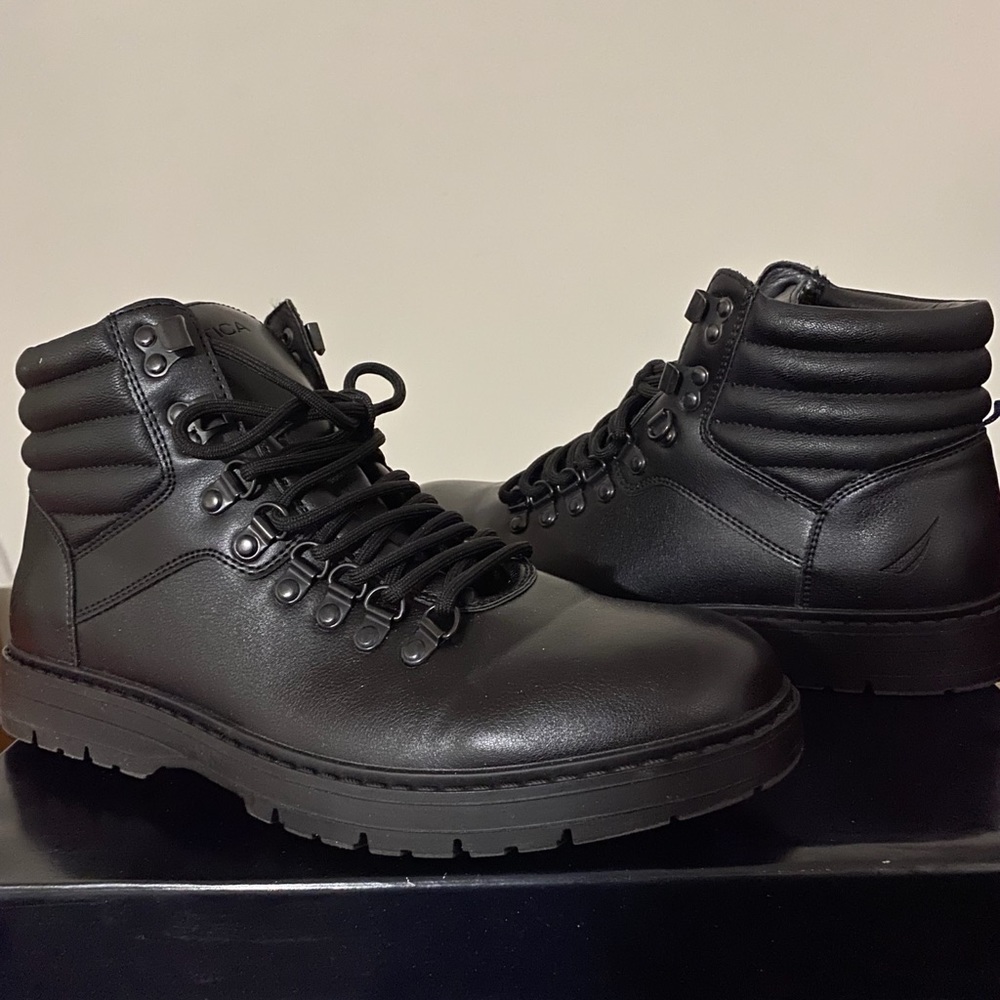 Nautica Boots